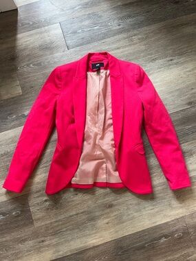 H&M Women's size 4 Bright Pink Structured Blazer
